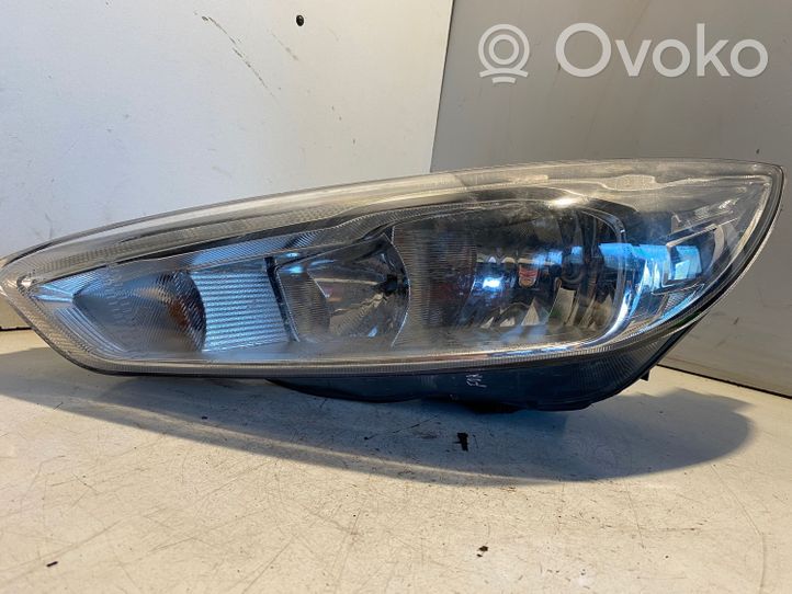 Ford Focus Lampa przednia 