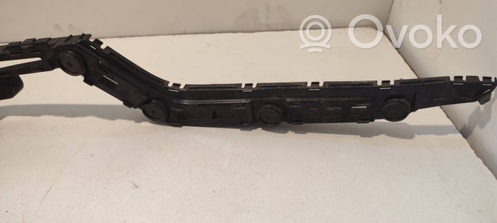 Volkswagen PASSAT B7 Staffa di rinforzo montaggio del paraurti posteriore 3AE807393A