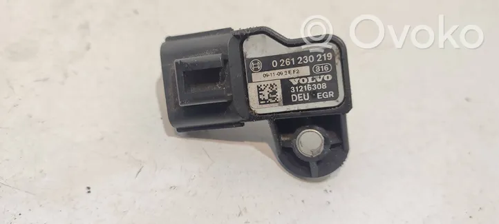 Volvo V70 Air pressure sensor 0261230219