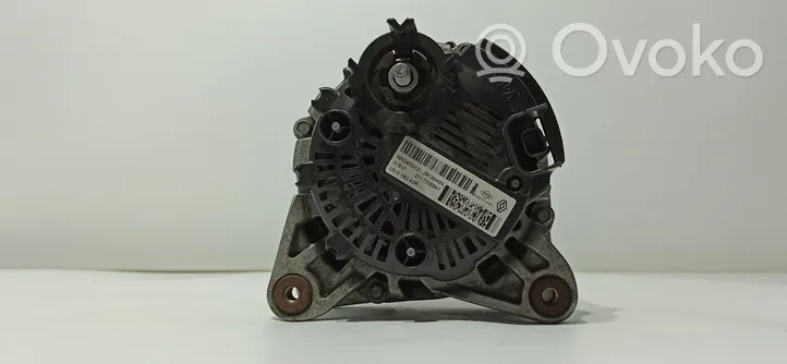 Renault Megane IV Generatore/alternatore 2613543A