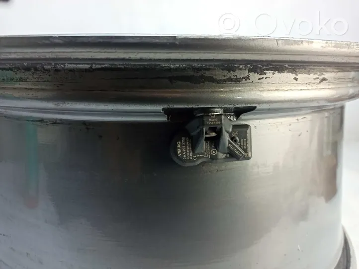 Volkswagen PASSAT CC Felgi aluminiowe R18 1126