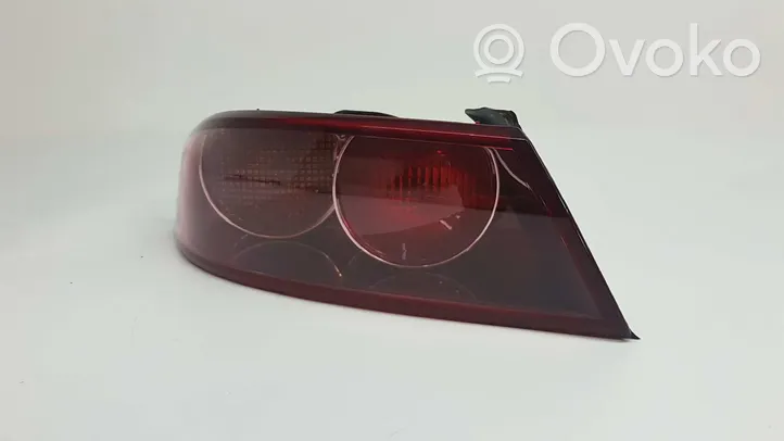 Alfa Romeo 159 Lampy tylnej klapy bagażnika 50504821