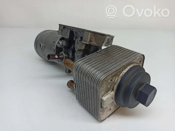 Volkswagen Golf V Supporto di montaggio del filtro dell’olio 045115389J