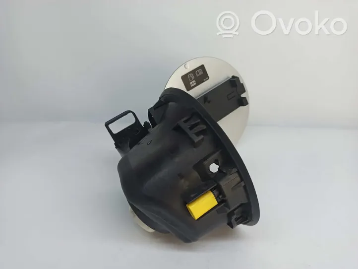 Opel Mokka X Fuel tank filler cap 