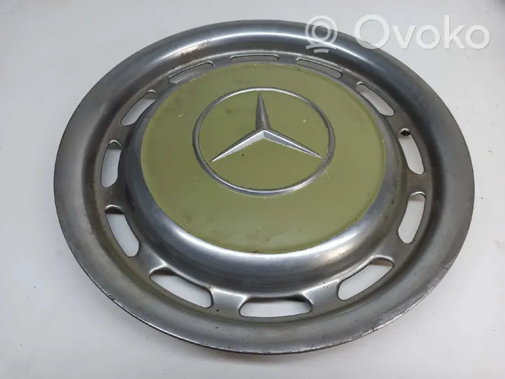 Mercedes-Benz E W123 R14 wheel hub/cap/trim 