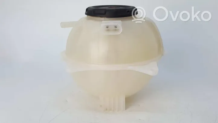 Skoda Fabia Mk3 (NJ) Vase d'expansion / réservoir de liquide de refroidissement 6Q0121407B