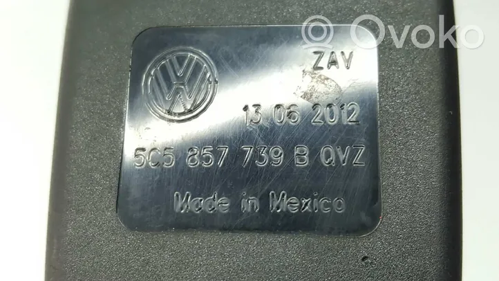 Volkswagen Beetle A5 Klamra przedniego pasa bezpieczeństwa 5C5857739BQVZ