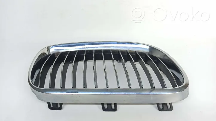 BMW 3 E92 E93 Front bumper upper radiator grill 