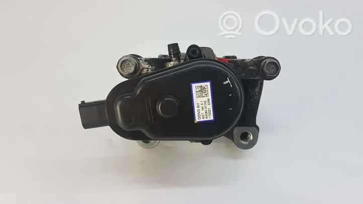 KIA Optima Caliper del freno trasero A558237700