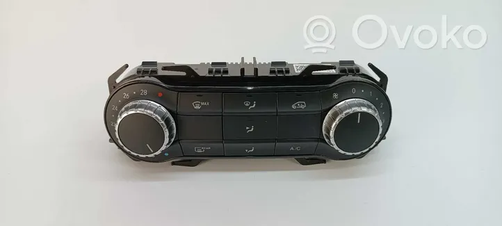 Mercedes-Benz CLA C117 X117 W117 Climate control unit A2469010705