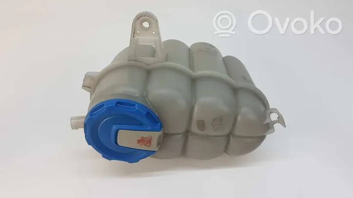 Audi A4 S4 B9 Coolant expansion tank/reservoir 8W0121405L