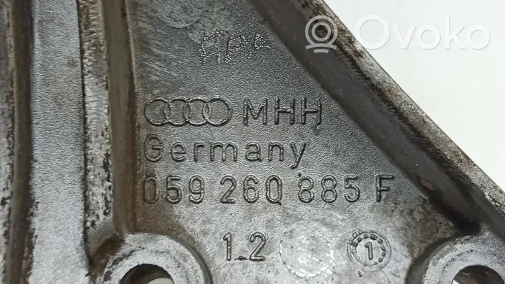 Audi A6 S6 C5 4B Kita variklio detalė 