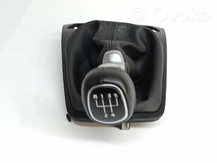 KIA Stonic Gear lever shifter trim leather/knob 84640H8050WK