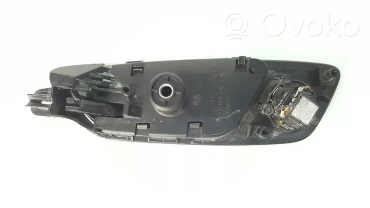 Seat Leon (5F) Priekinė atidarymo rankenėlė vidinė 5F4839114A