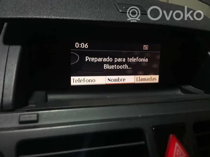Mercedes-Benz C W204 Monitor / wyświetlacz / ekran A2046801231