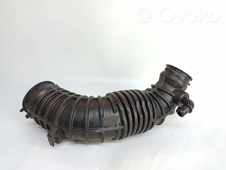 KIA Stonic Turbo air intake inlet pipe/hose 28140-H8700