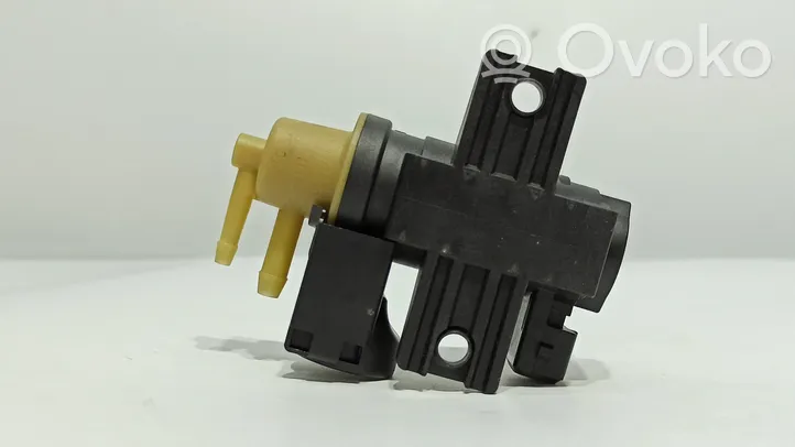 Nissan Qashqai+2 Solenoidinis vožtuvas 70181405