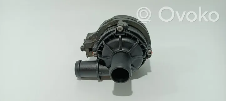 Volkswagen Golf VIII Pompe à eau de liquide de refroidissement 0392023420