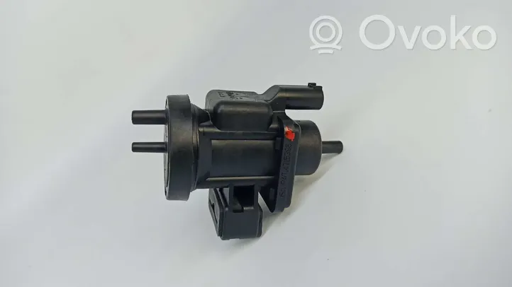 Mercedes-Benz C W203 Turboahtimen magneettiventtiili 4715396