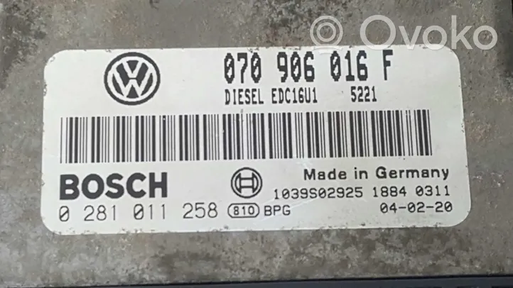 Volkswagen Touareg I Moottorin ohjainlaite/moduuli (käytetyt) 0281011258