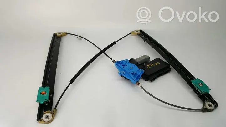 Volkswagen Touareg I Front door window regulator with motor 7L0837162C