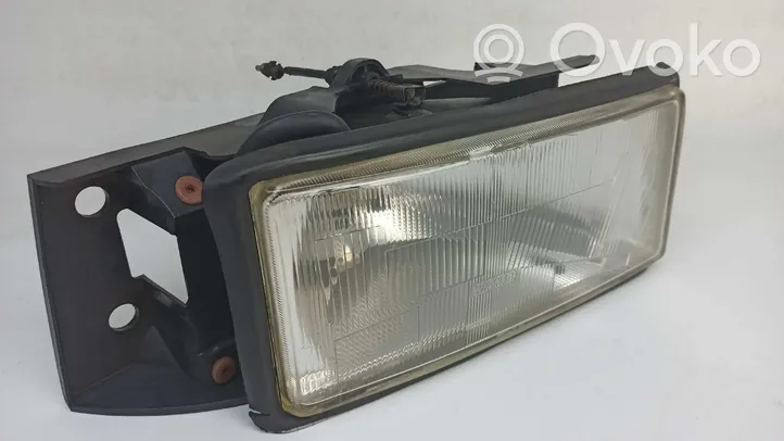 Chrysler Saratoga Faro delantero/faro principal 4451878