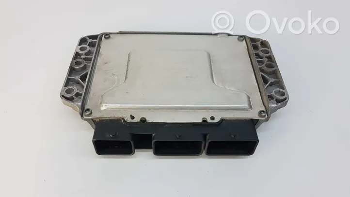 Renault Scenic II -  Grand scenic II Unité de commande, module ECU de moteur 8200611648