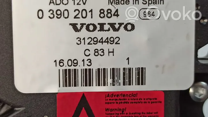 Volvo V40 Moteur d'essuie-glace arrière 0390201884