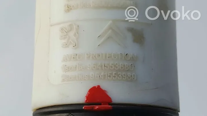 Peugeot 307 Pompe de lave-glace de pare-brise 