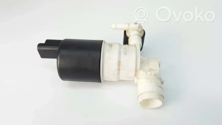 Renault Megane IV Windscreen/windshield washer pump 