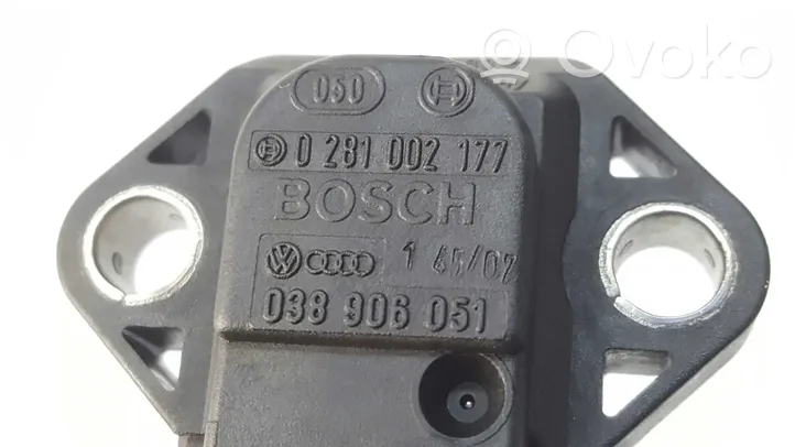 Audi A4 S4 B5 8D Ilmanpaineanturi 0281002177