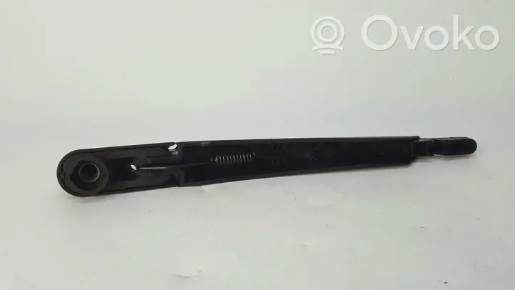 Dacia Sandero Rear wiper blade arm 