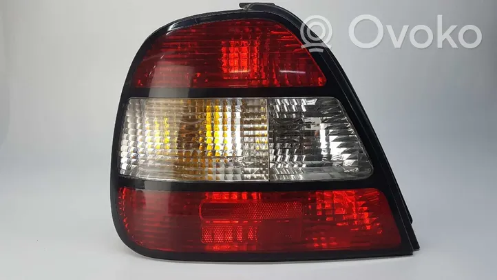 Daewoo Leganza Lampy tylnej klapy bagażnika 