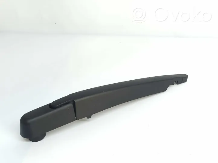 Dacia Sandero Rear wiper blade arm 