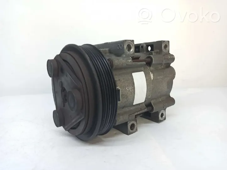 Ford Fiesta Compressore aria condizionata (A/C) (pompa) 4764809