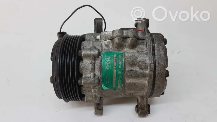 Citroen AX Ilmastointilaitteen kompressorin pumppu (A/C) 7156