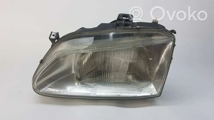 Renault Megane I Передняя фара 260605784R