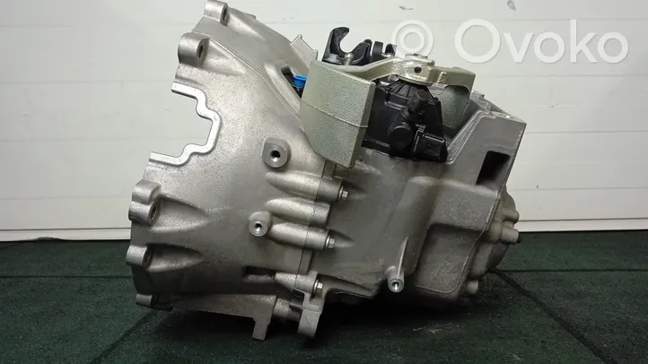 Ford Focus Mechaninė 5 pavarų dėžė 2747216