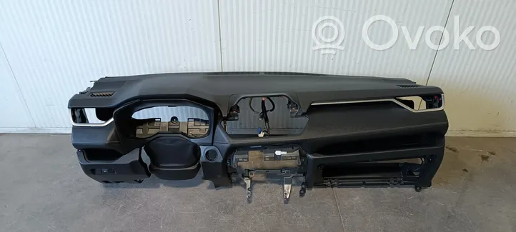 Toyota RAV 4 (XA40) Set di airbag 7396042110