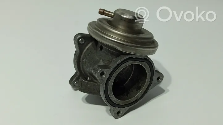 Volkswagen Polo IV 9N3 EGR valve 045129637A