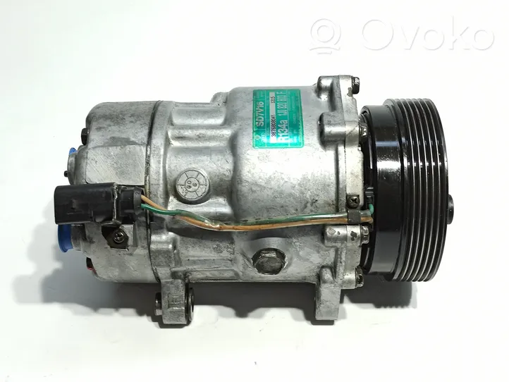 Volkswagen Golf IV Compressore aria condizionata (A/C) (pompa) 