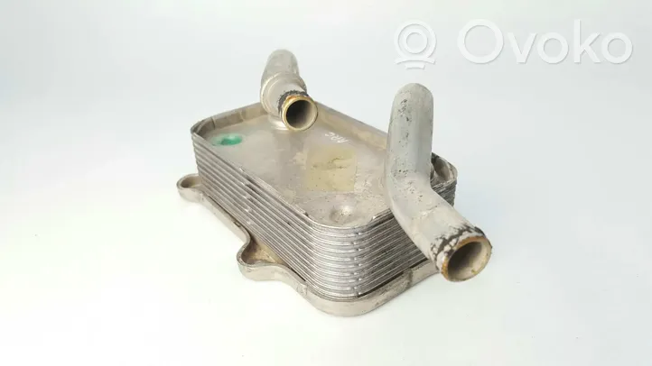 Mercedes-Benz S W220 Radiateur d'huile moteur A1121880401