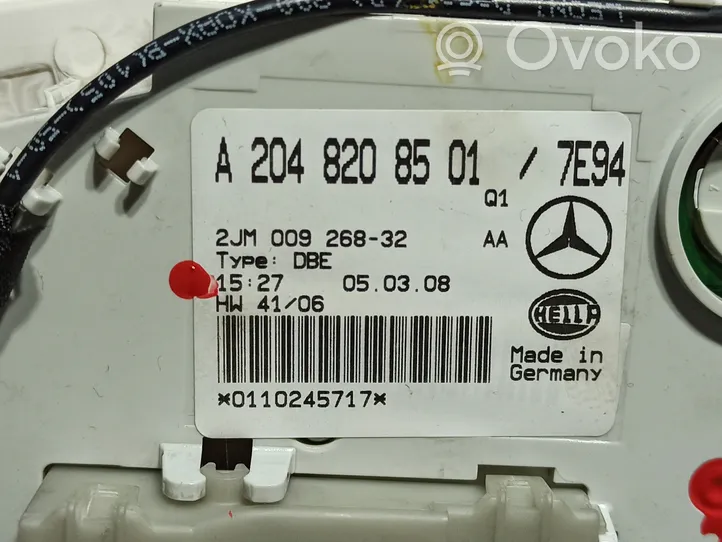 Mercedes-Benz C W204 Illuminazione sedili anteriori A20482085017E94