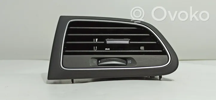 Renault Megane IV Dash center air vent grill 687616440R