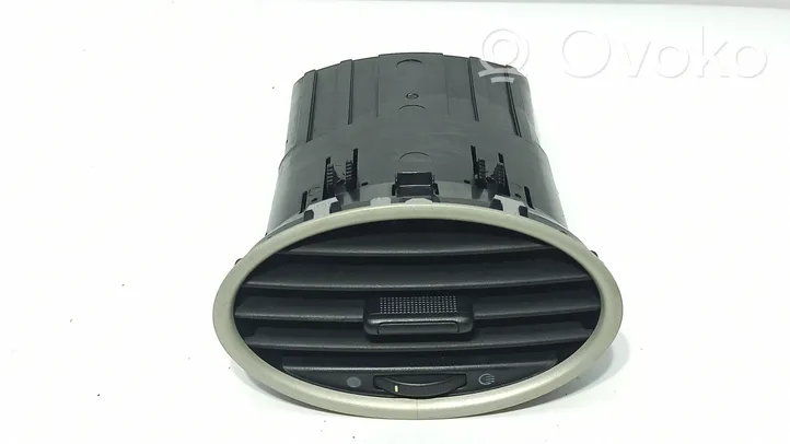Ford Focus Dash center air vent grill 4M51-A014L21-AE