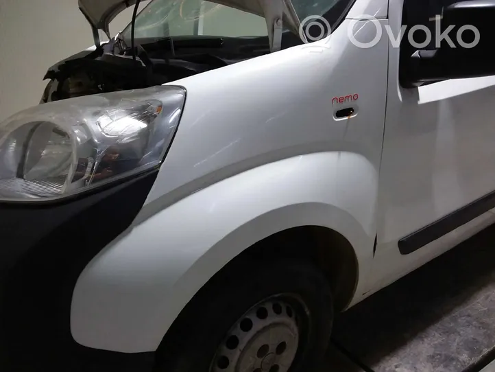 Citroen Nemo Błotnik przedni 7840W5