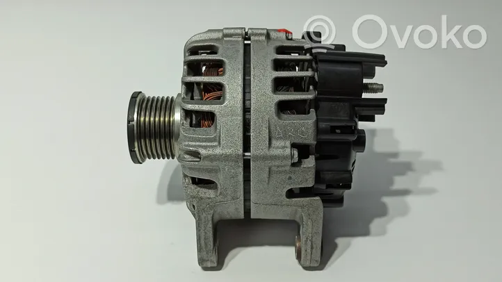 Renault Clio V Alternator 231008040R