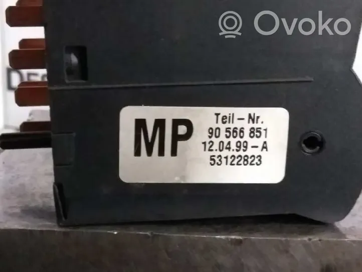 Opel Omega B1 Light switch 90566851