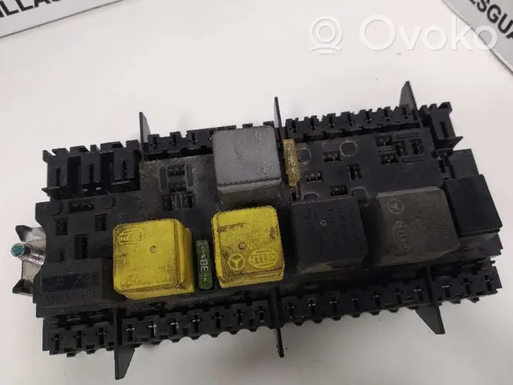 Mercedes-Benz A W176 Fuse module A2469060093