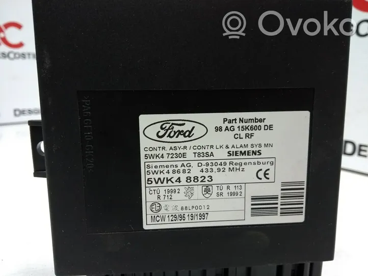 Ford Focus Centrinio užrakto valdymo blokas 5WK48823
